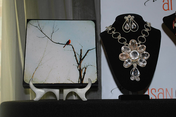 Cardinal Photograph display, Necklace, Celebrity Gift Lounge