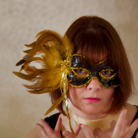 20131012 gold mask